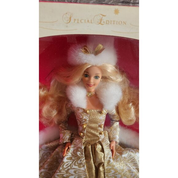 Vintage Mattel 1995 Winter Fantasy Blonde #15334 Special Edition Barbie Doll - Picture 3 of 9